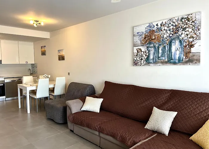 New Appartement, Fully Air Conditioned, South Tenerife! La Tejita