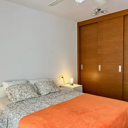 New Appartement, Fully Air Conditioned, South Tenerife! * Ла-Техита