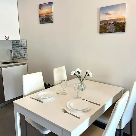 New Appartement, Fully Air Conditioned, South Tenerife! Ла-Техита